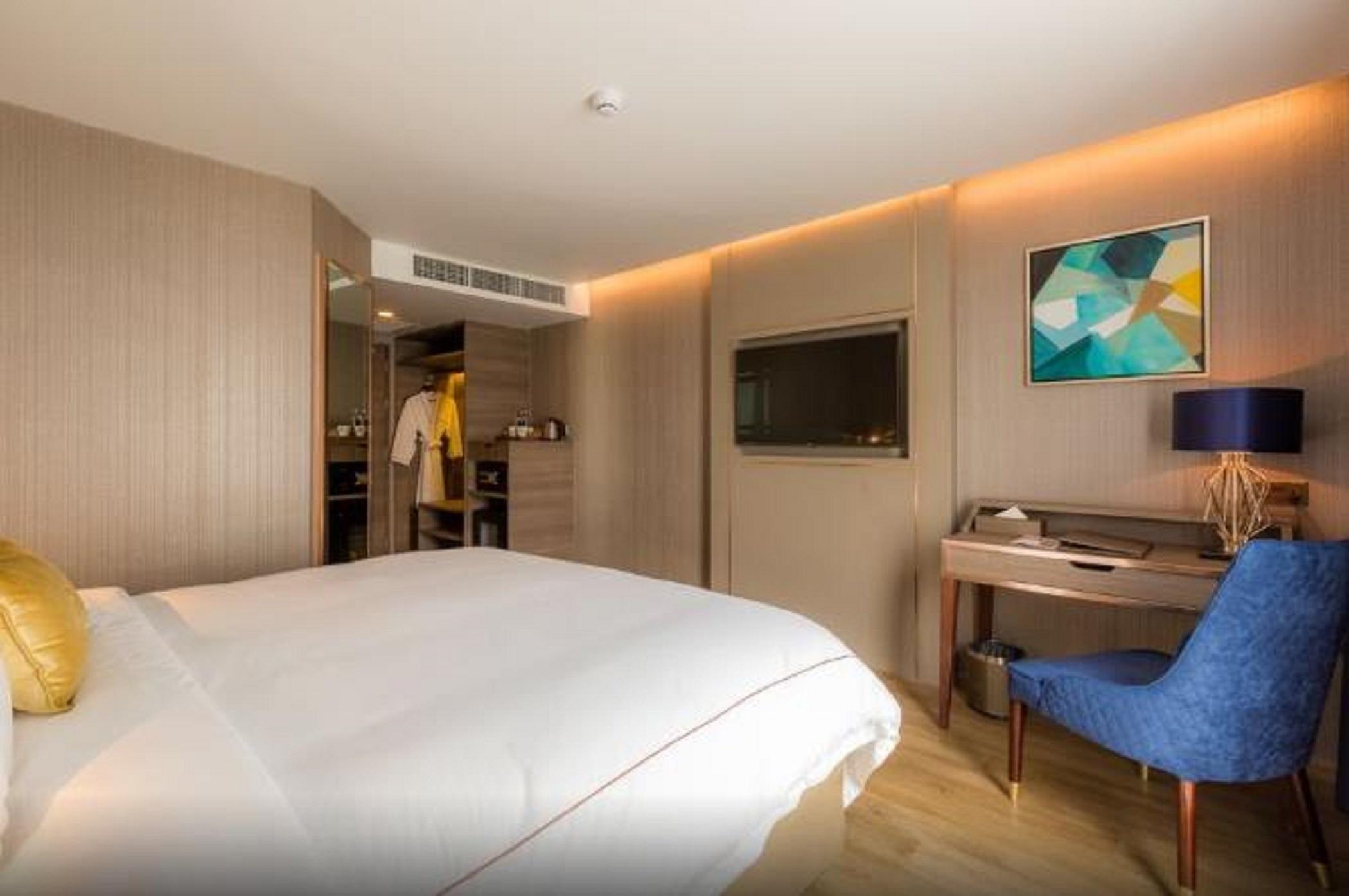 Glow Sukhumvit 5 Banguecoque Exterior foto
