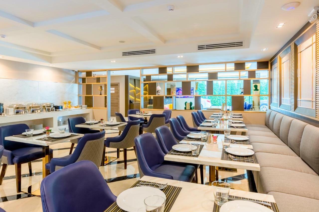 Glow Sukhumvit 5 Banguecoque Exterior foto
