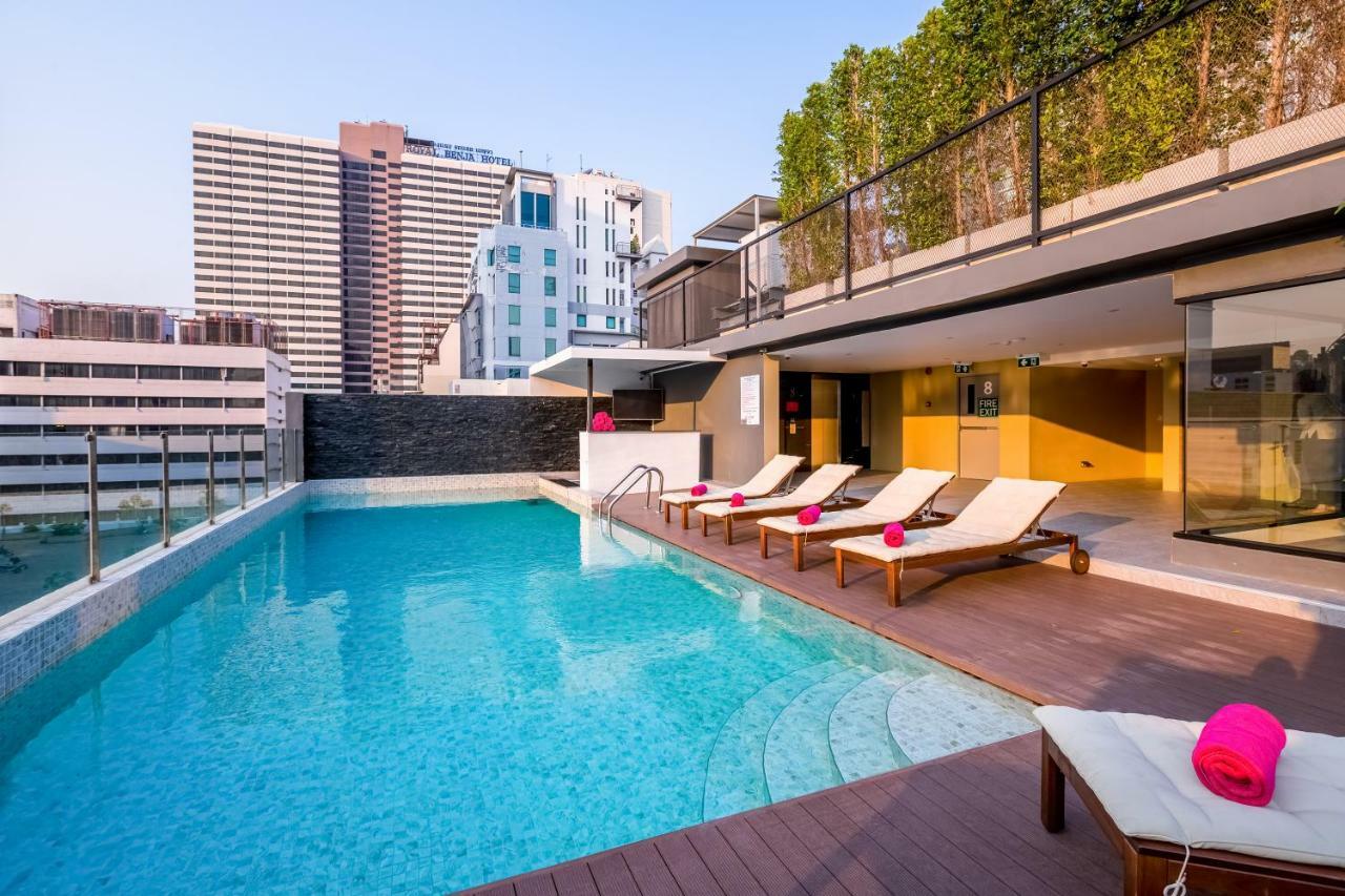 Glow Sukhumvit 5 Banguecoque Exterior foto