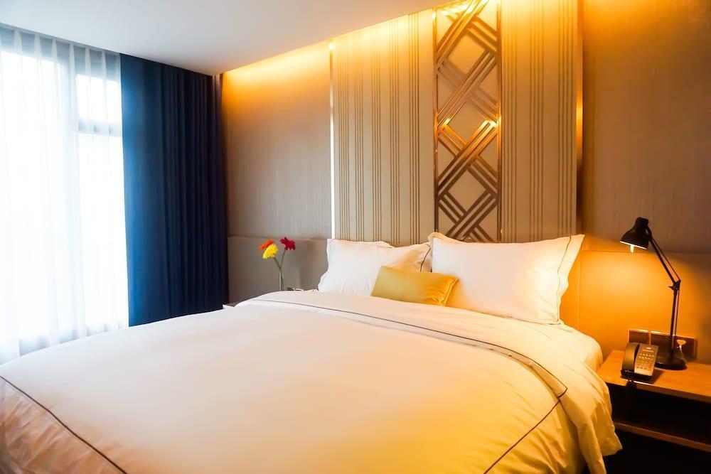 Glow Sukhumvit 5 Banguecoque Exterior foto