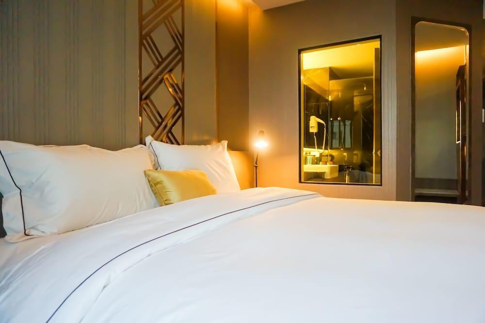 Glow Sukhumvit 5 Banguecoque Exterior foto